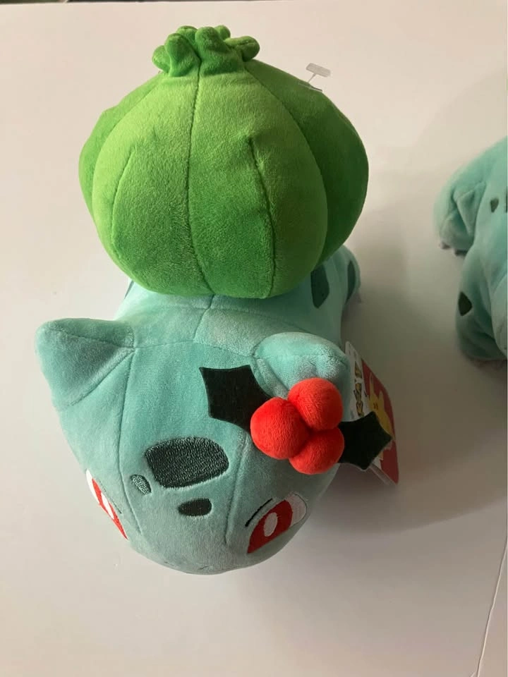 NEW Pokémon Plush Figure Bulbasaur with Red Tinsel - photo 2