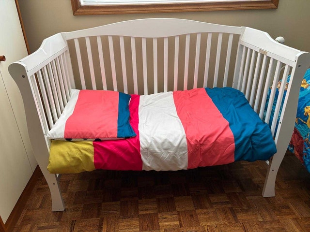 Baby/Toddler Convertible Crib with Mattress - Price Reduced - photo 5