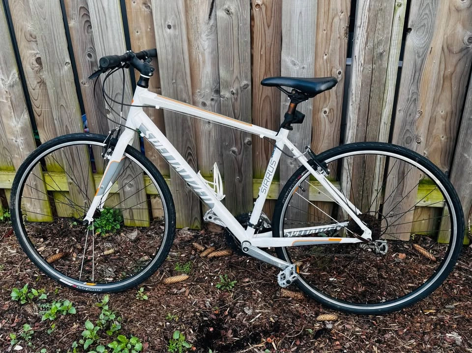 2013 Specialized Sirrus Hybrid Bike - photo 2