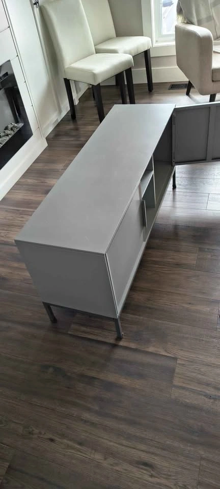 IKEA TULLSTORP TV Stand - Gray Metal - photo 4