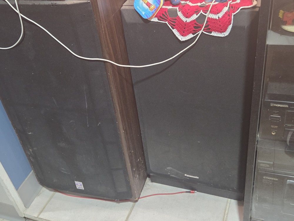 Stereo Entertainment Center