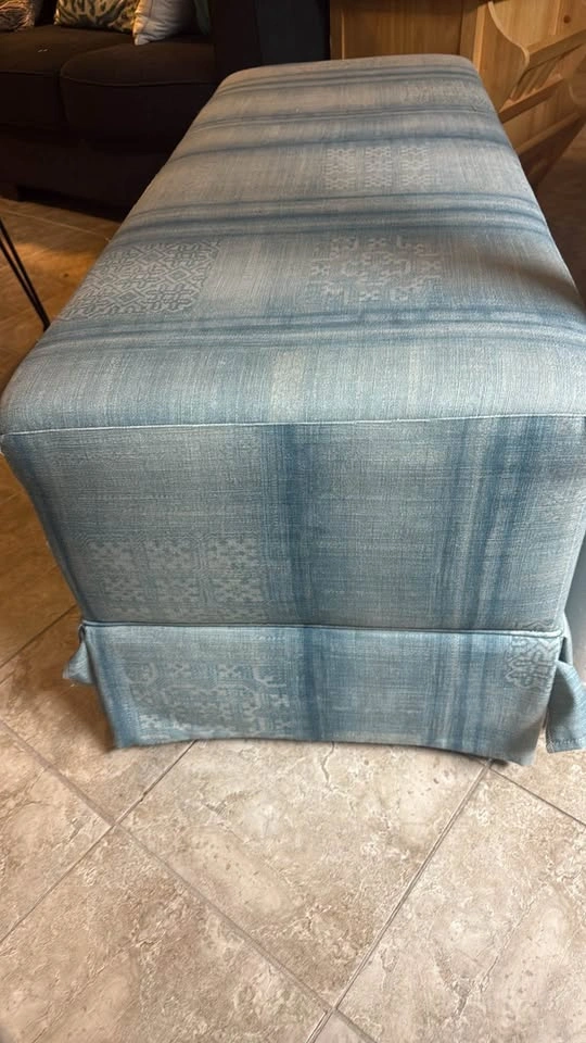 Fairfield Custom Upholstered Bench - photo 4