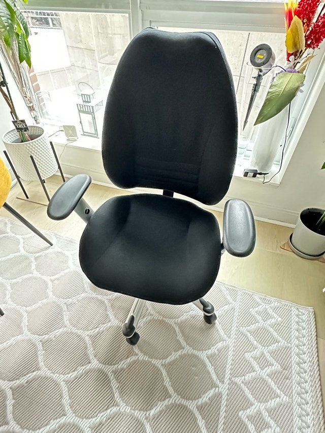 Office Chair - photo 3