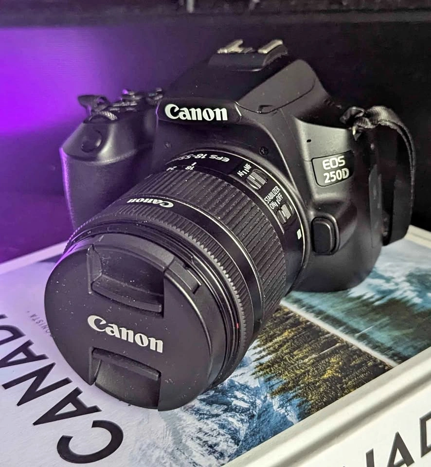 Canon EOS 250D + 18-55mm DSLR Camera