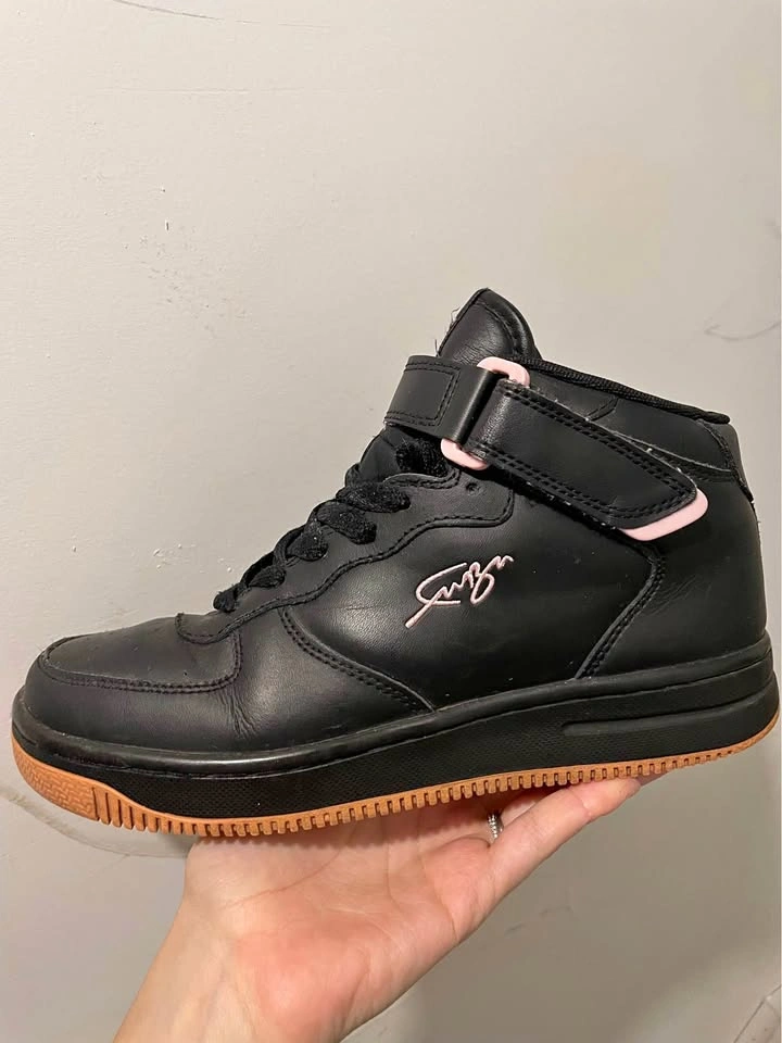 Fubu high tops 7.5