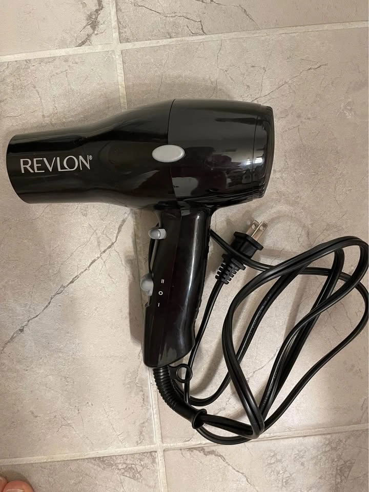 New Revlon Hair Dryer - photo 3