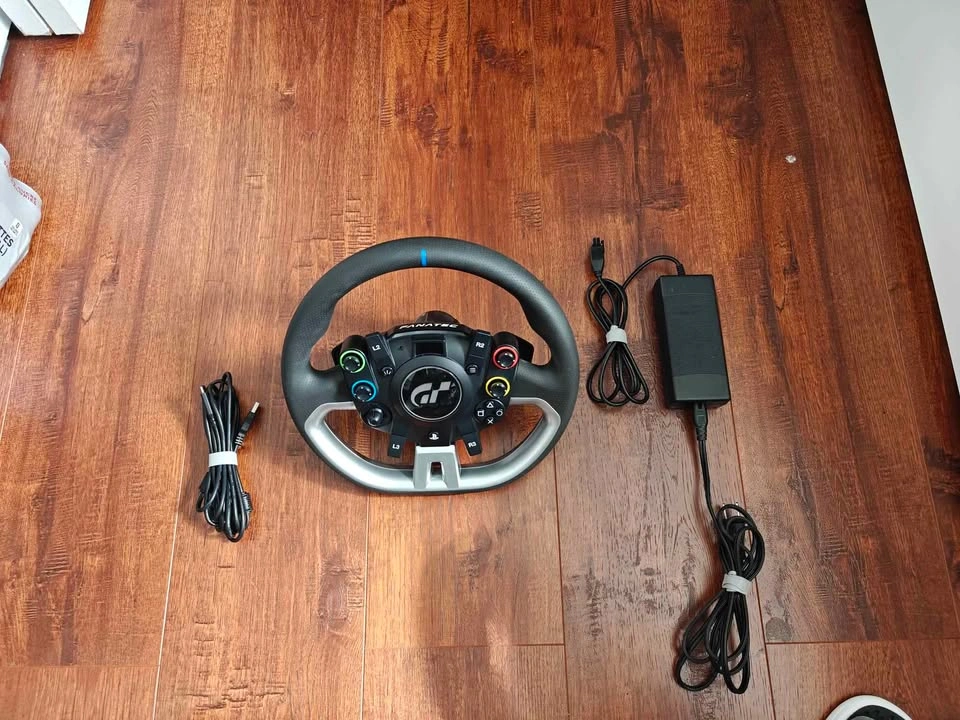 Fanatec Gran Turismo DD Pro 5Nm Bundle – PS5 / PS4 / PC - photo 5