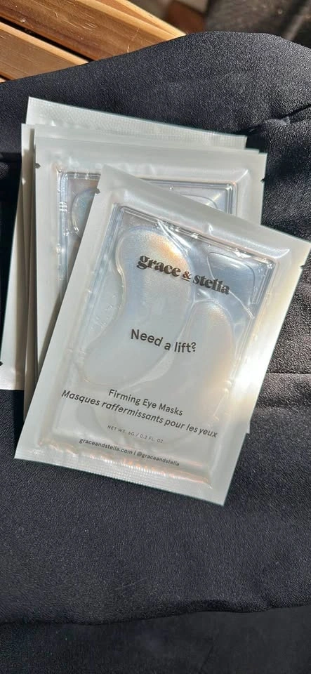 Grace & Stella Need a Lift eye masks (6)
