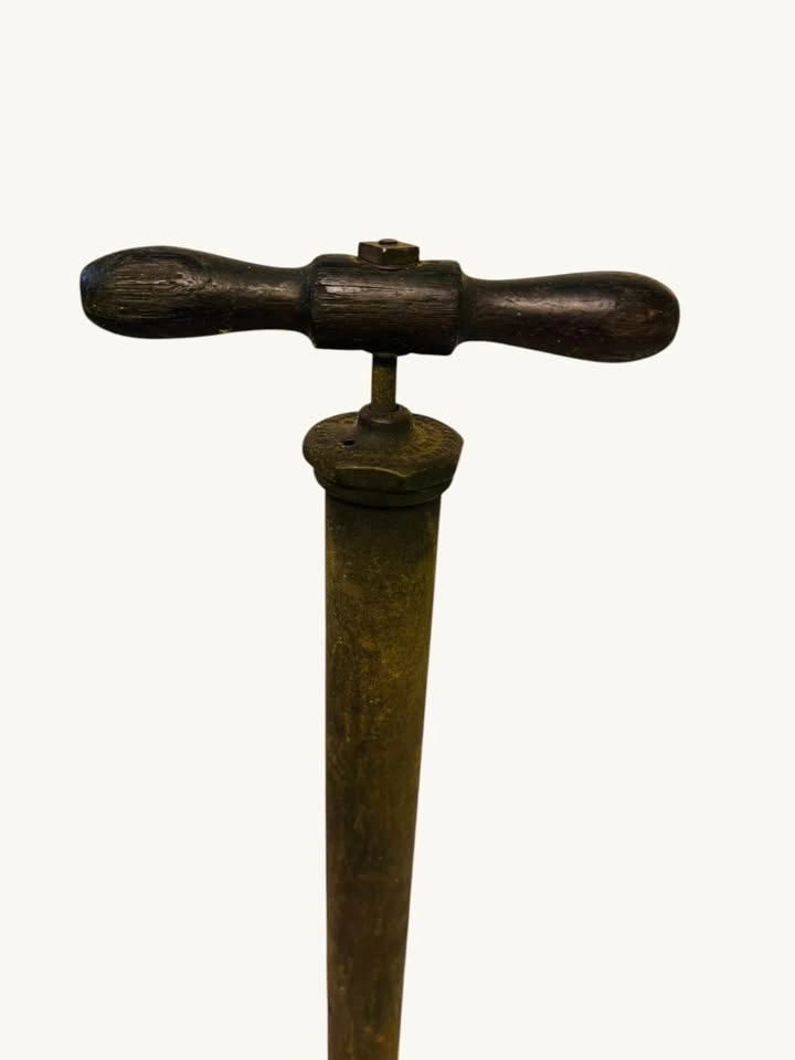 Antique Early Mid Century Bicycle Pump w/ Patina - photo 3