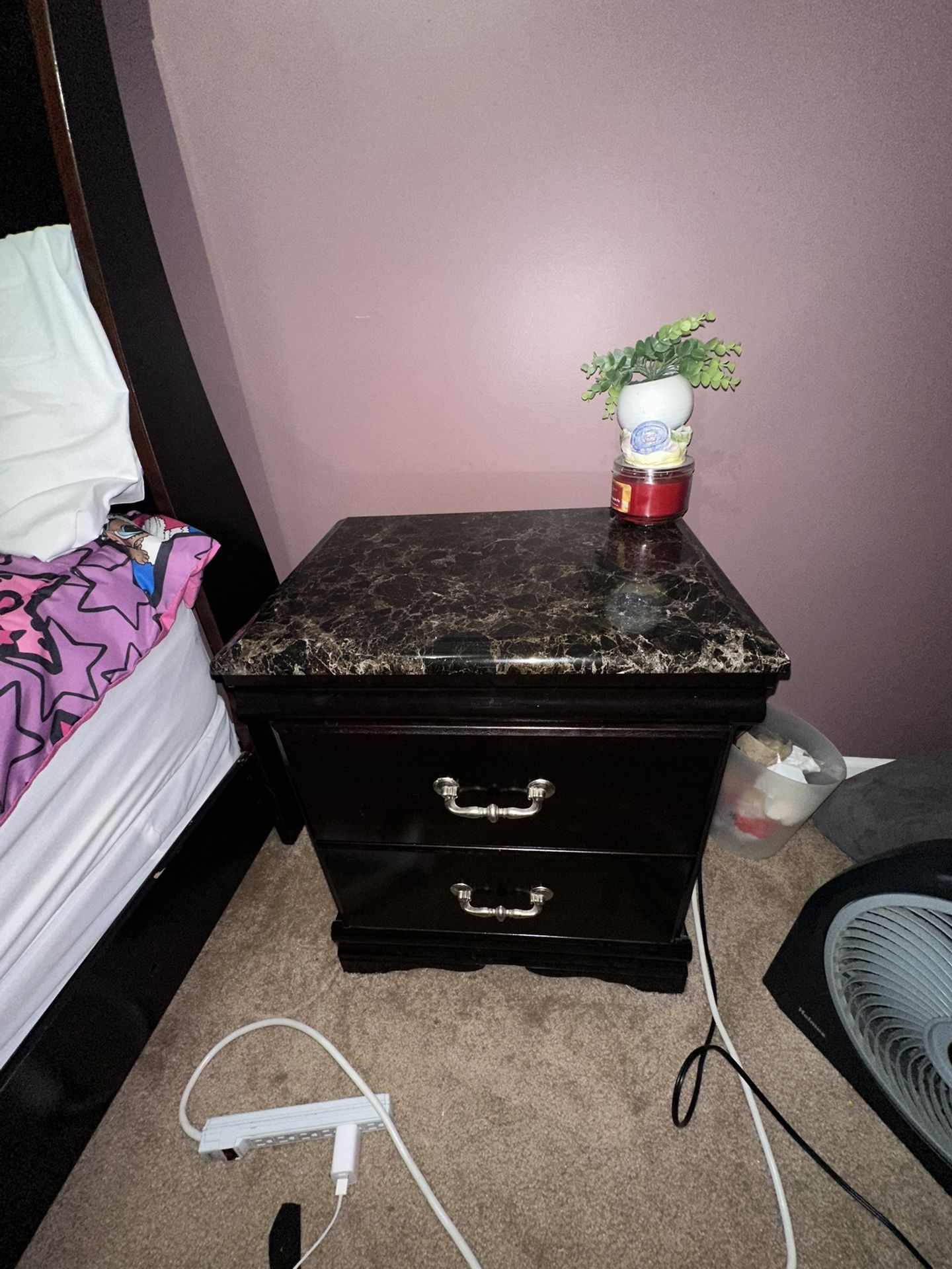 Bedroom set