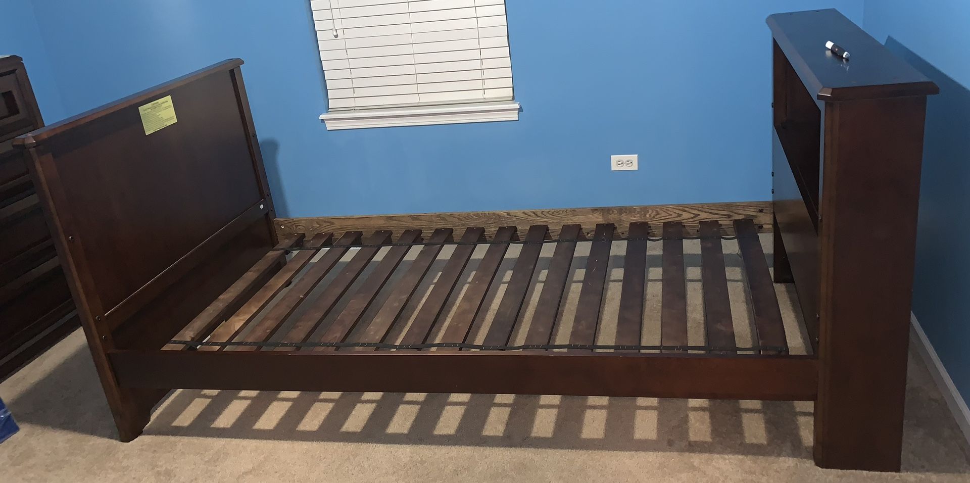 Wood 2 Twin Beds - photo 2