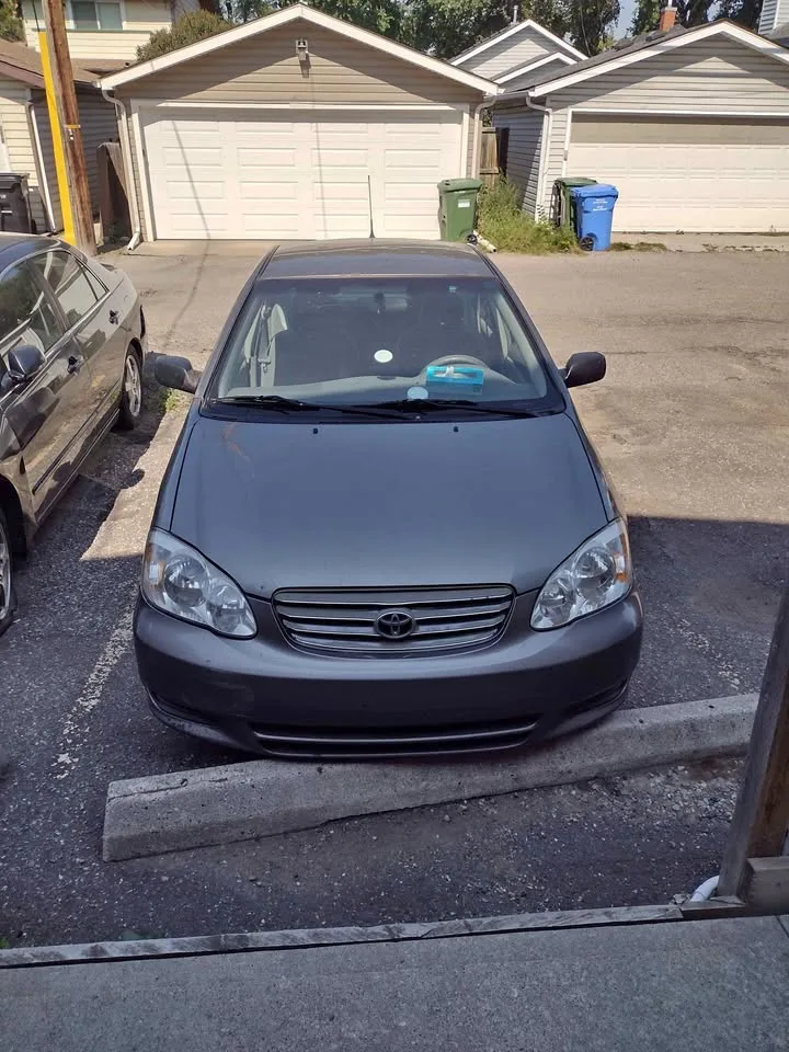2004 Toyota Corolla thumbnail