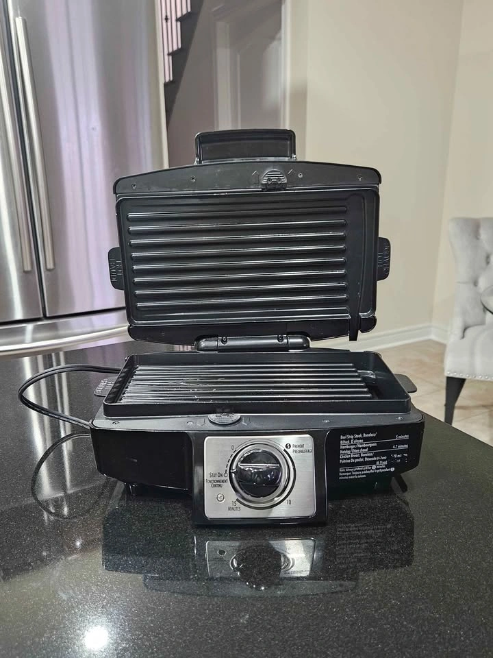 Hamilton Beach Panini Grill - photo 2