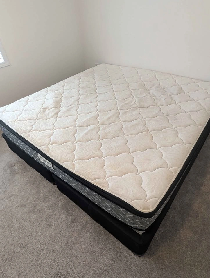 King size mattress - Kingsdown - photo 3