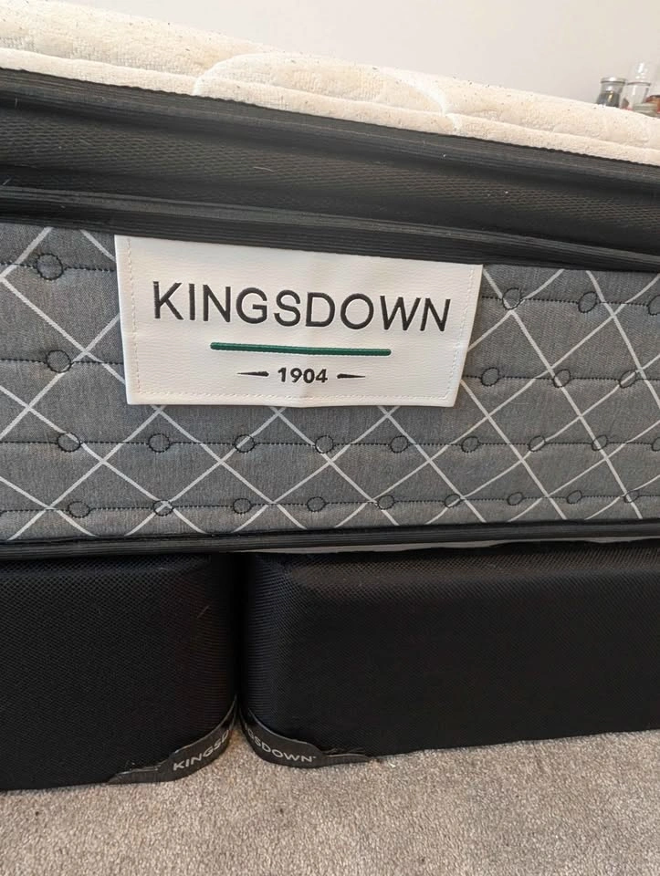 King size mattress - Kingsdown - photo 4