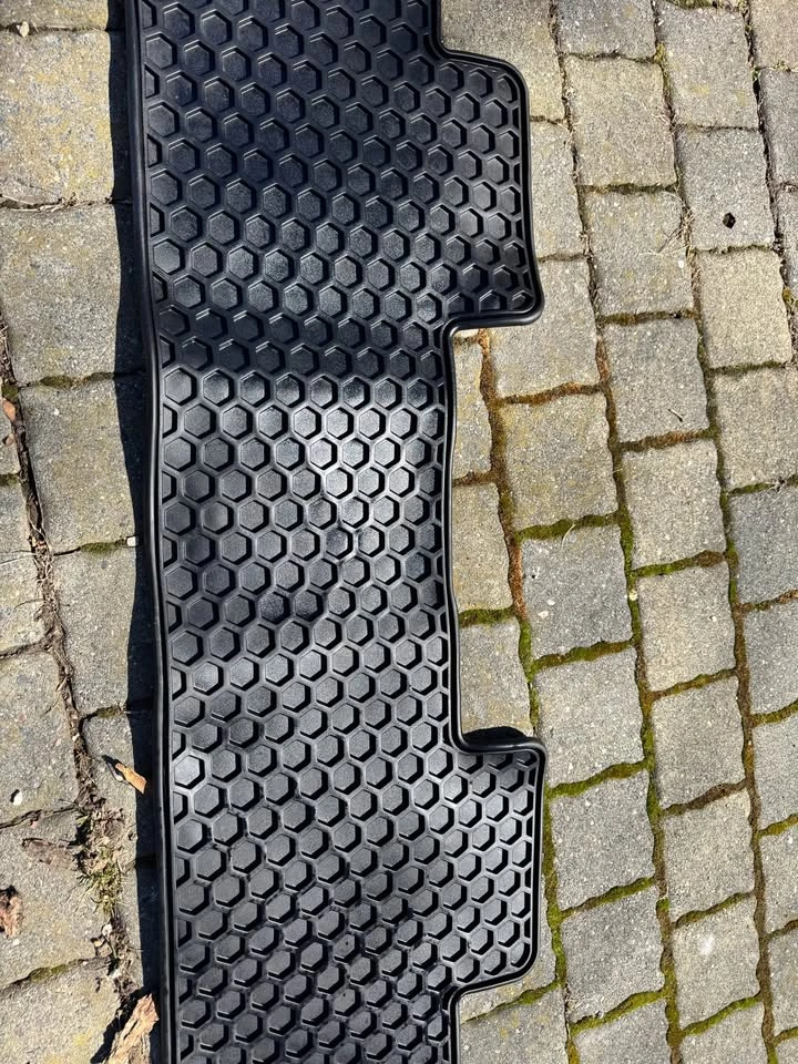 Car Floor Mat - photo 3