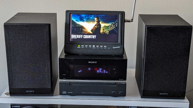 Sony Mini Stereo with Remote and Color TV