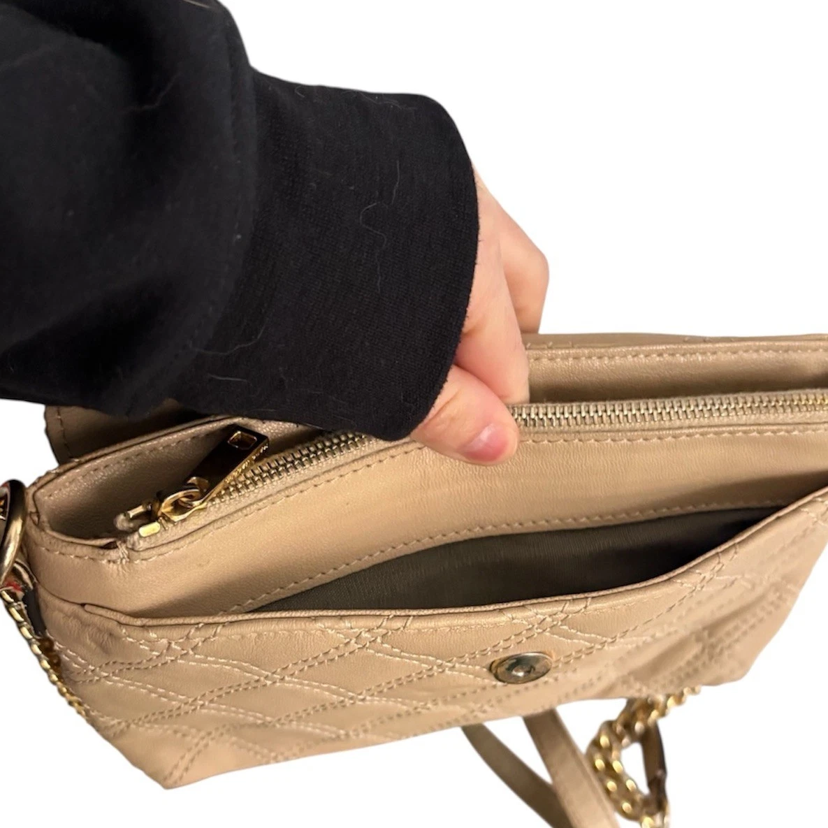 Marc Jacobs Beige Leather Diamond Quilted Shoulder Bag - photo 5