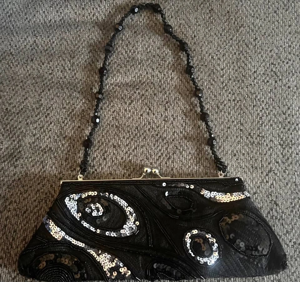 Black Beaded Sequin Clutch Purse