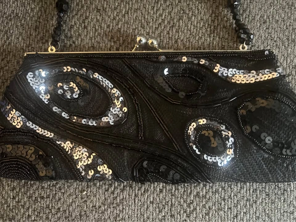 Black Beaded Sequin Clutch Purse - photo 2