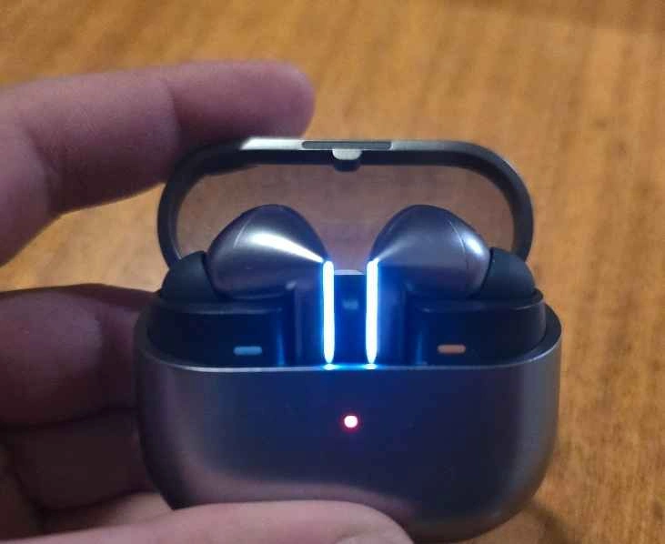 Samsung Galaxy Buds Pro 3 - photo 2
