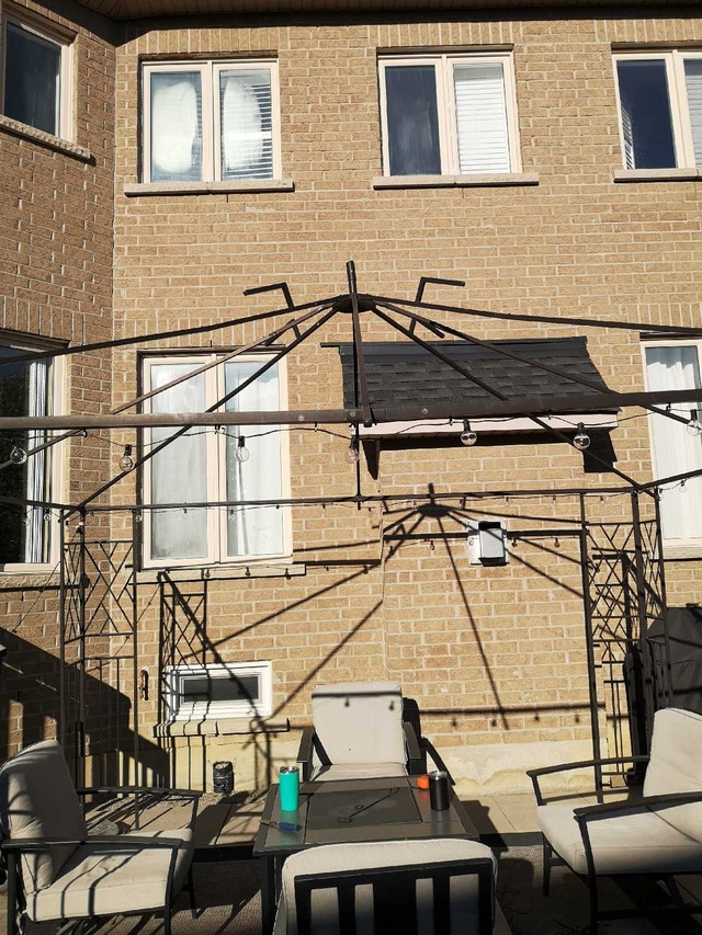 Backyard Gazebo – Gluckstein Home, Great Condition!