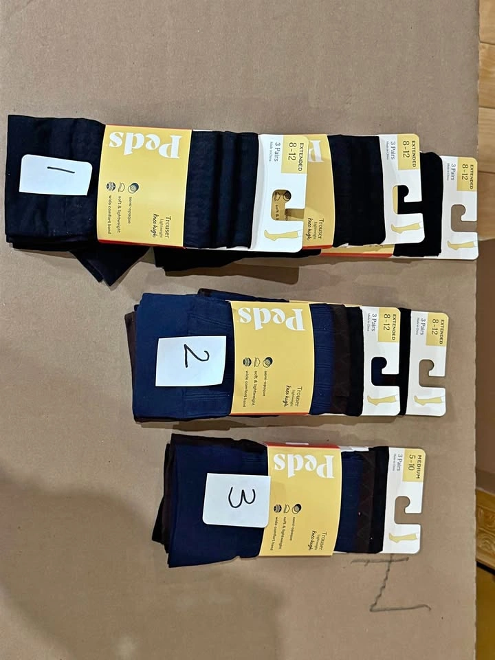 Women's Knee High Socks (3 Pairs)