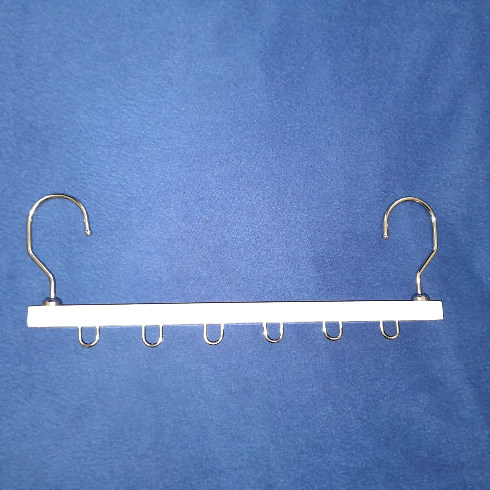 Wall Mount Rack Hanging Organizer Storage 2 Hooks Rail Holder