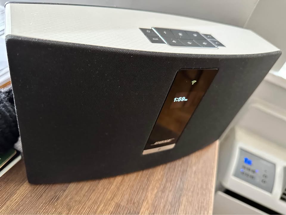 Bose SoundTouch 20 Series II Wi-Fi music system - photo 4