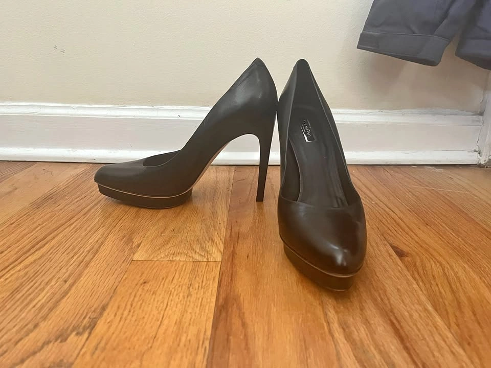 Calvin Klein Black Stilettos Size 38 1/2