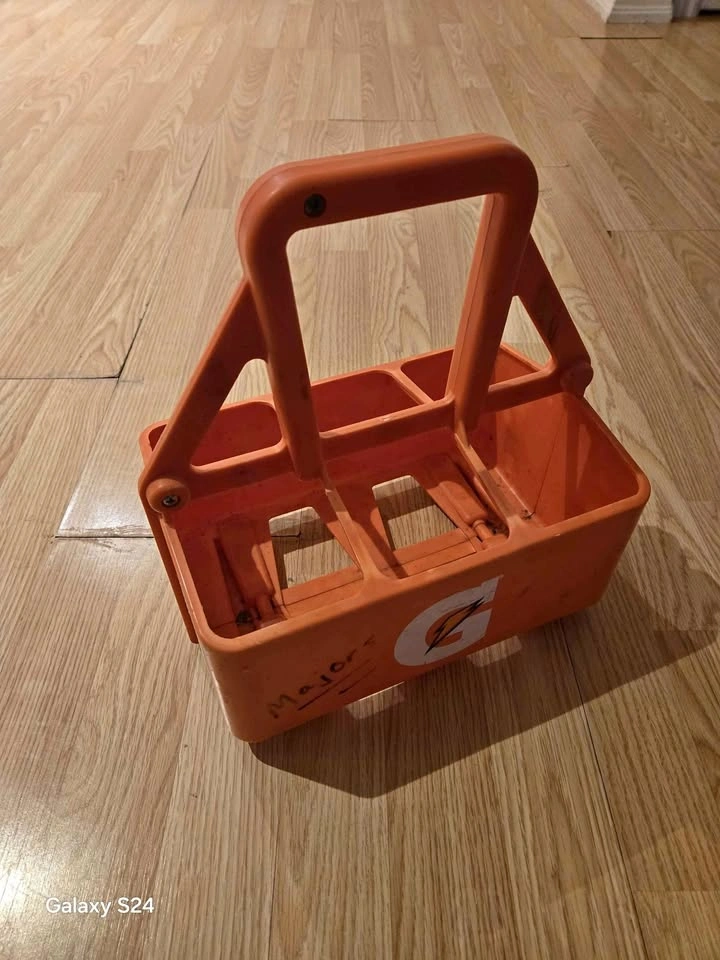 Gatorade Holder