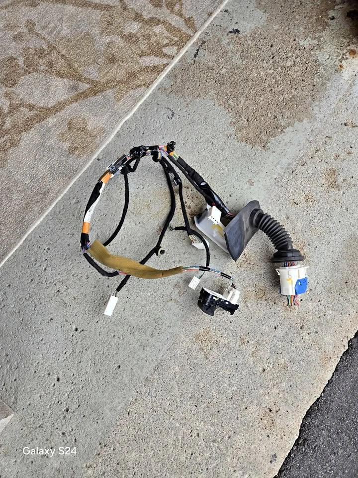 2010-2012 Mazda 3 Door Electrical Harness