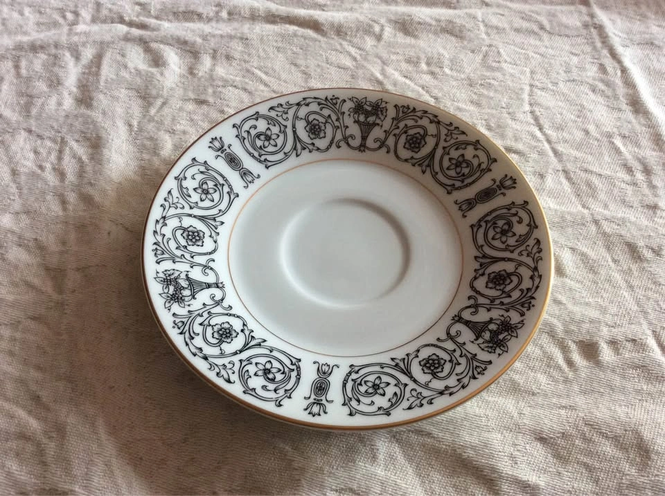 China set-Laurent by Coventry-Japan - photo 4