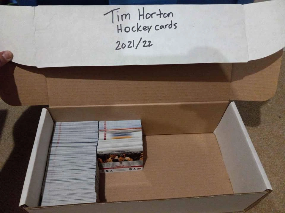 Tim Horton Hockey Cards - photo 3