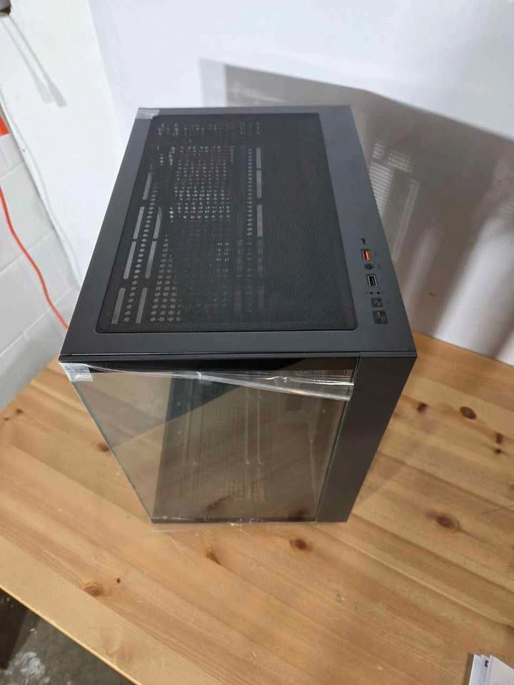 Mid Tower ATX PC Case ARGB 7 Fans Tempered Glass, New - photo 4