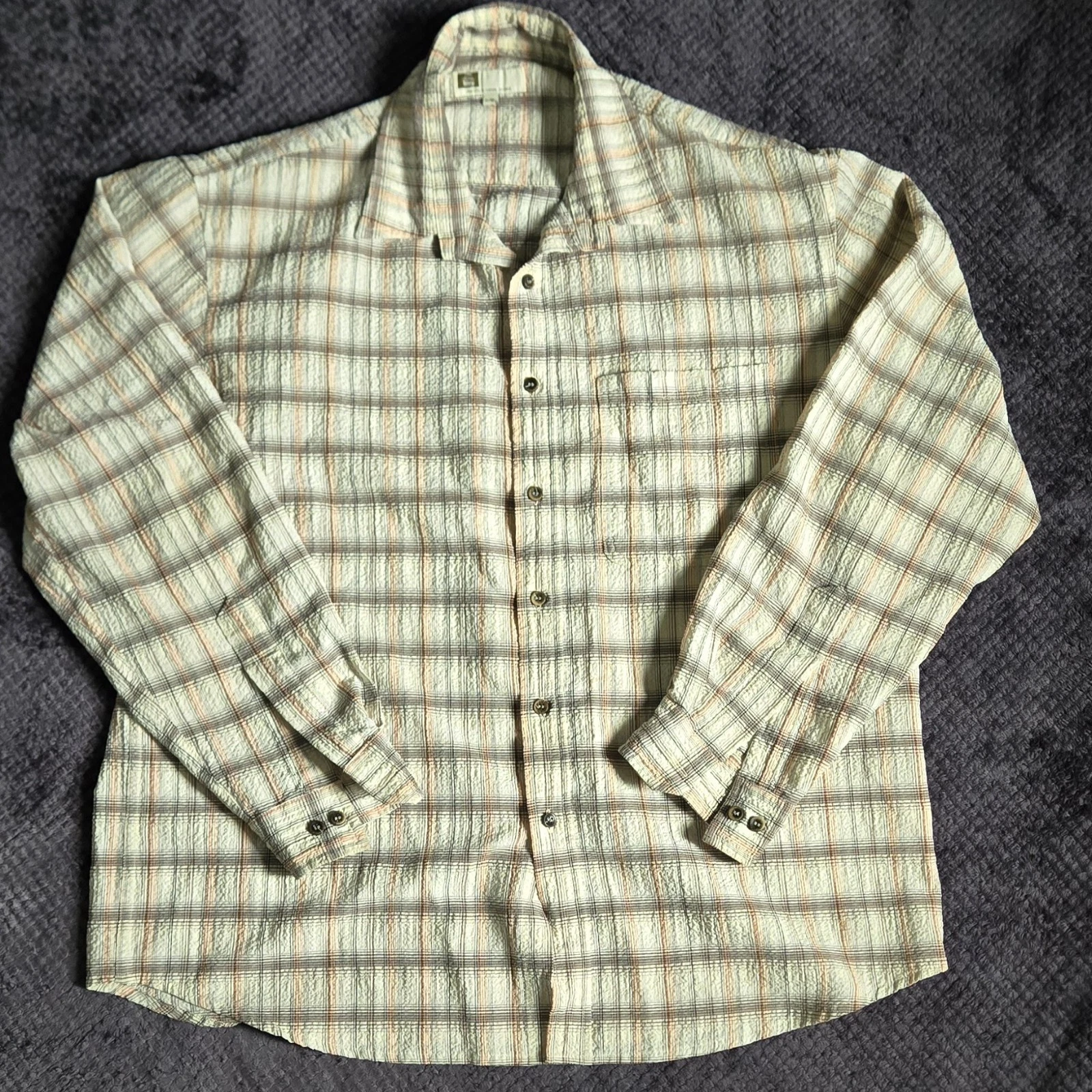 Tilley Endurables Men's L Seersucker Plaid Travel Shirt