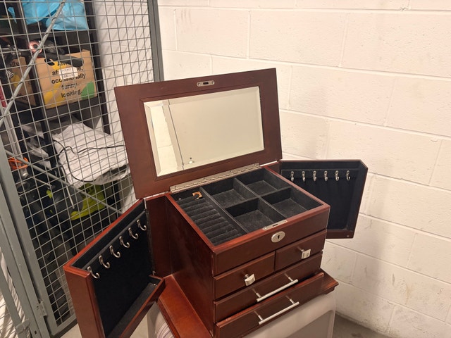 Jewellery Vanity Box - Organizer and Storage - photo 3