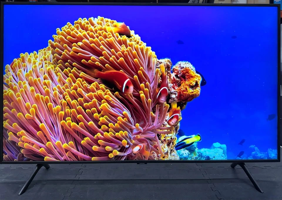Samsung 55” QLED Q60R TV - photo 3