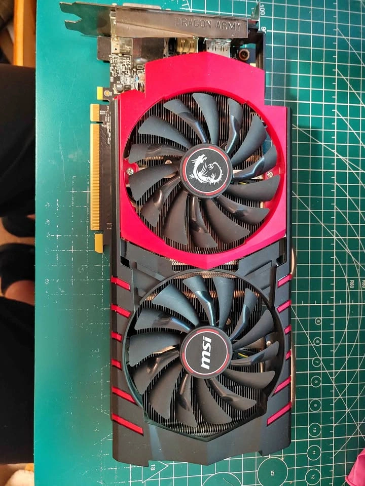MSI Dragon Army GTX 970 Gaming