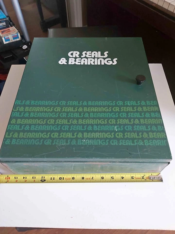 CR Seals and Bearings Parts Cabinet