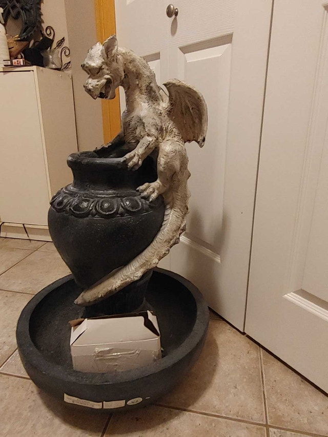Toscano Viper Dragon Water Fountain - photo 3