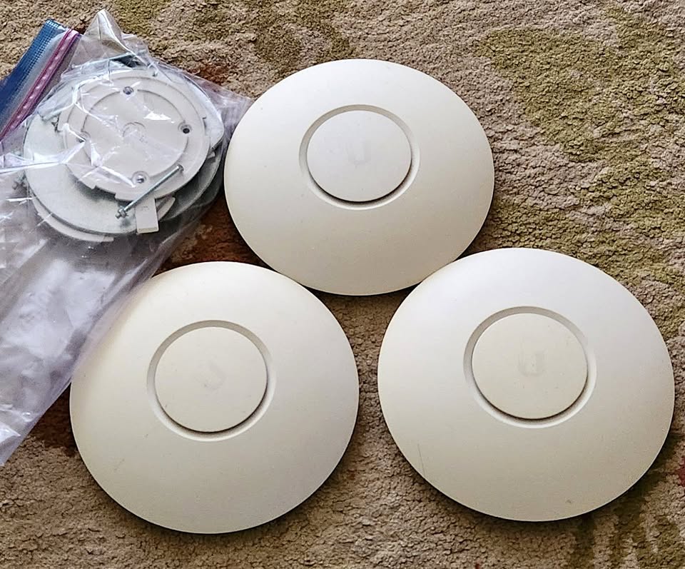 Ubiquiti UniFi nanoHD Access Point