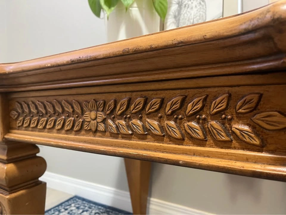 Hand Carved Vintage Accent Table - photo 3
