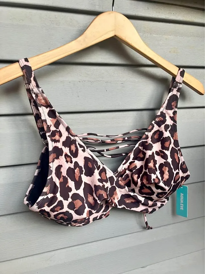 Aqua Eve Animal Print Bikini Top Size M - New With Tag thumbnail