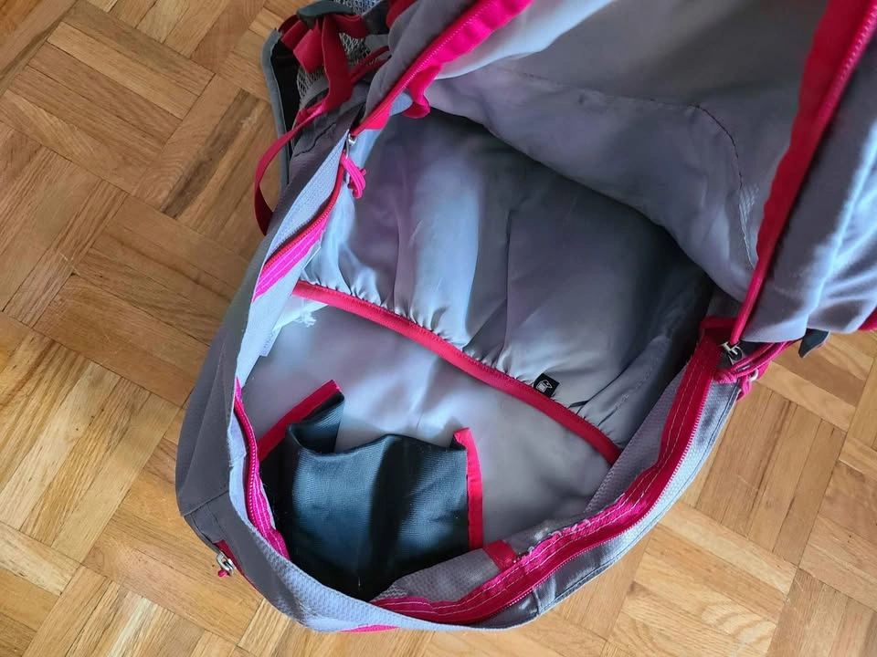 Jansport women's Agrave 32L backpack - photo 5