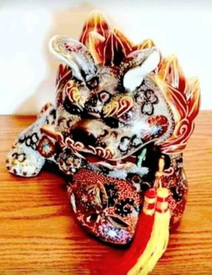 Unique Hand Crafted Chinese Foo Dog Lion Statue image indicator(5)