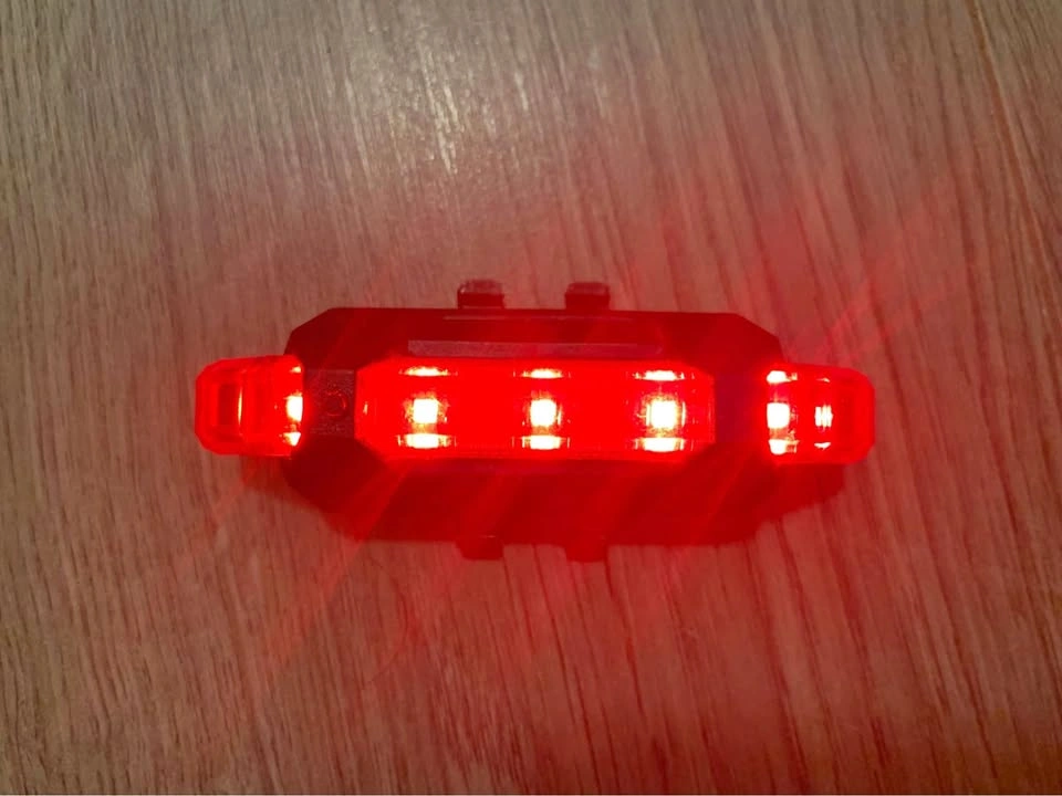 Brand new bike bicycle tail light / back lamp super light