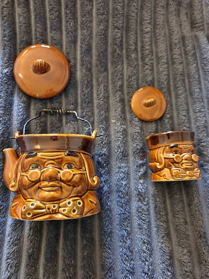 Assorted Pottery