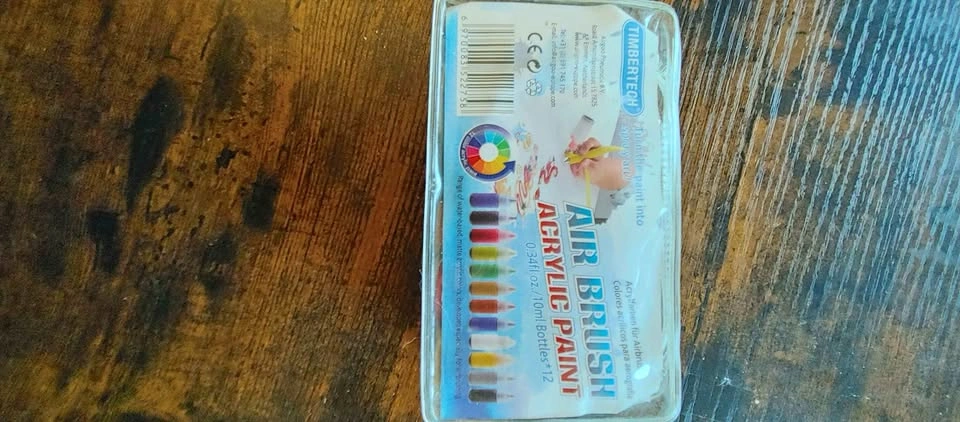 Air Brush Acrylic Paint - 12 x 10 ml Bottles