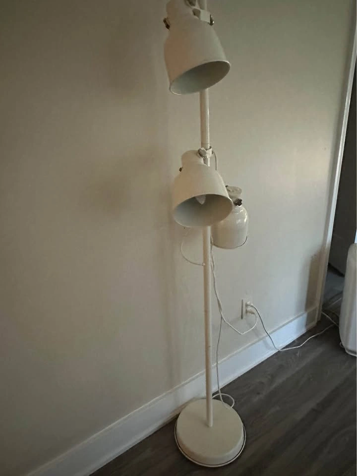 IKEA HEKTAR Floor Lamp with 3 Spotlights - photo 2